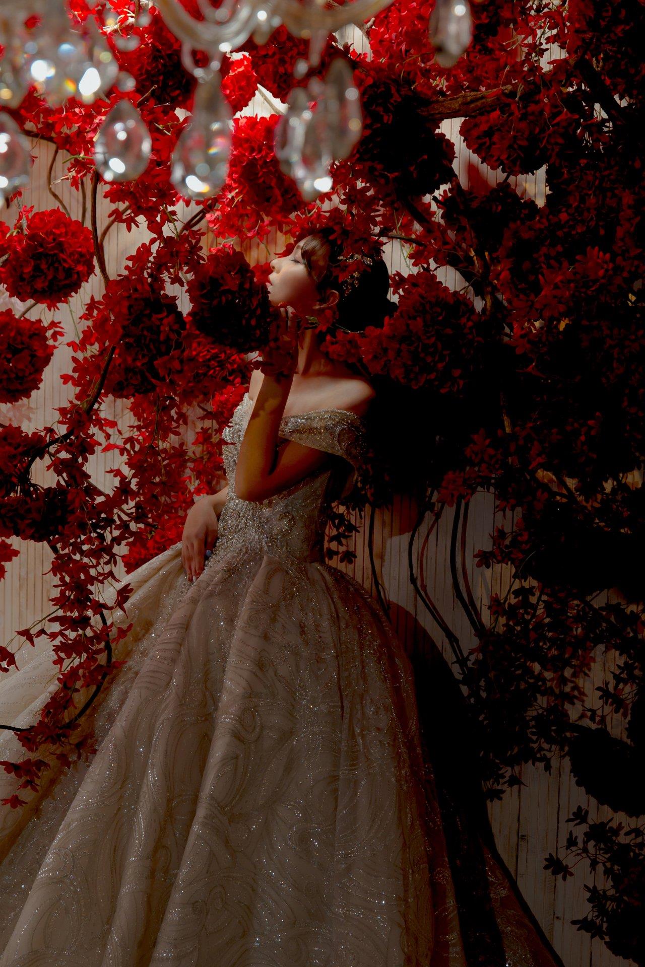 QH6A3915-1-紅花牆