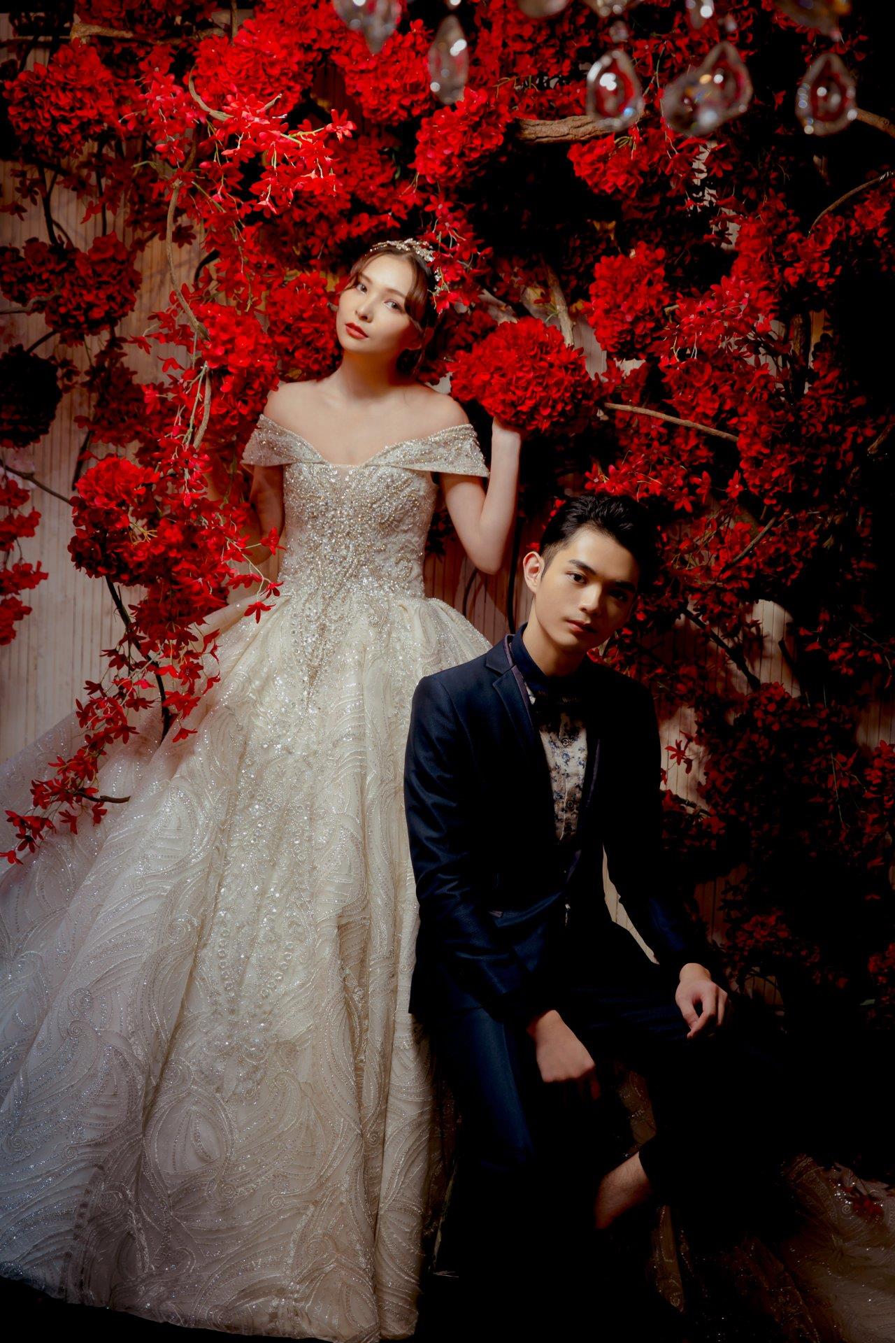 QH6A3921-1-紅花牆