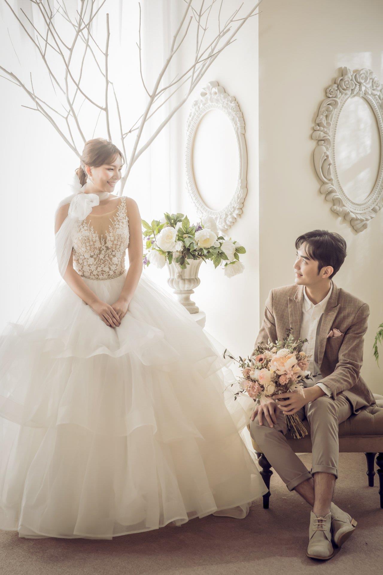 0-QH6A2803-透光白鋼琴