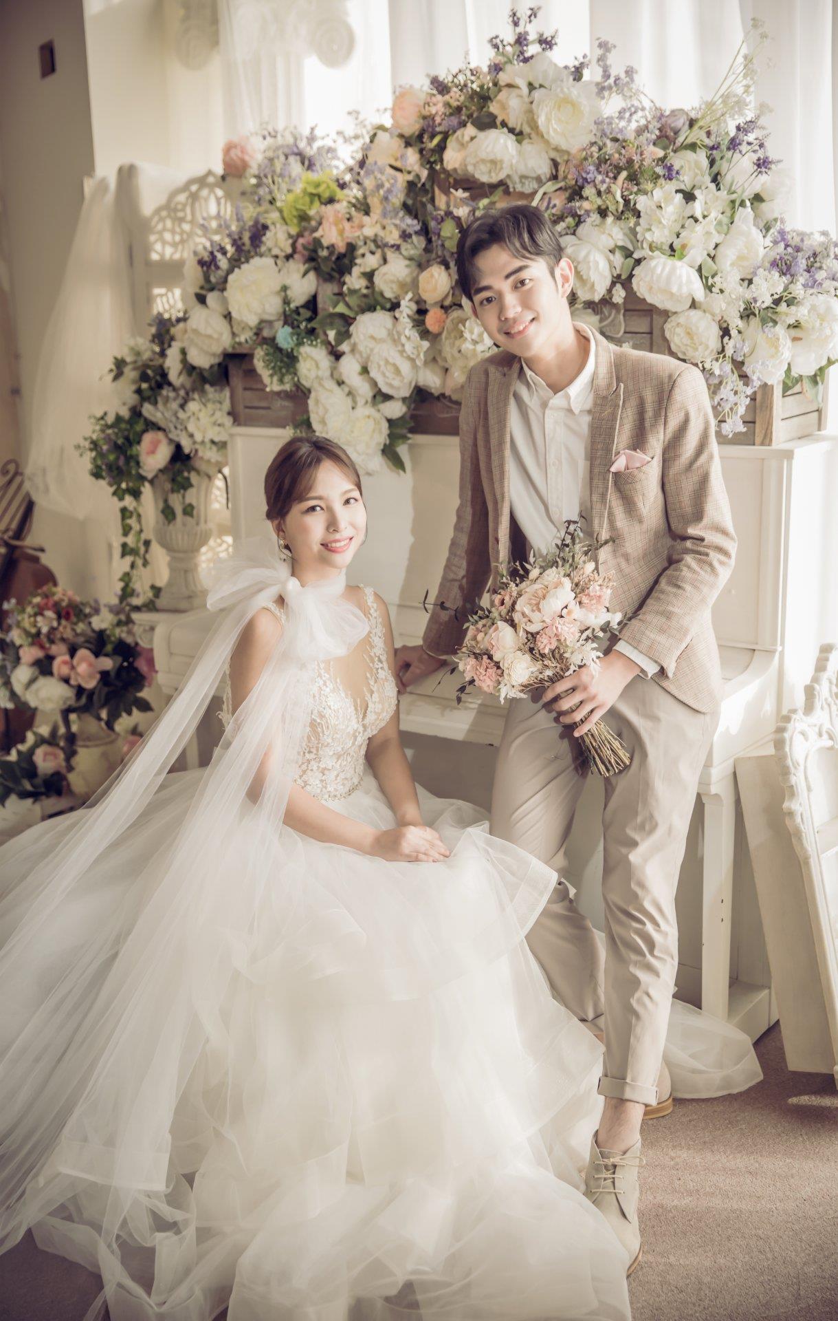 0-QH6A2836-透光白鋼琴