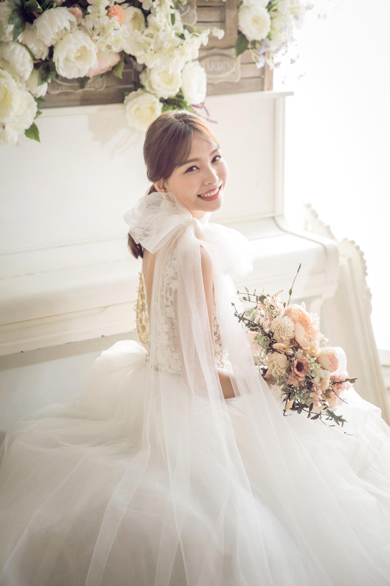 0-QH6A2842-透光白鋼琴