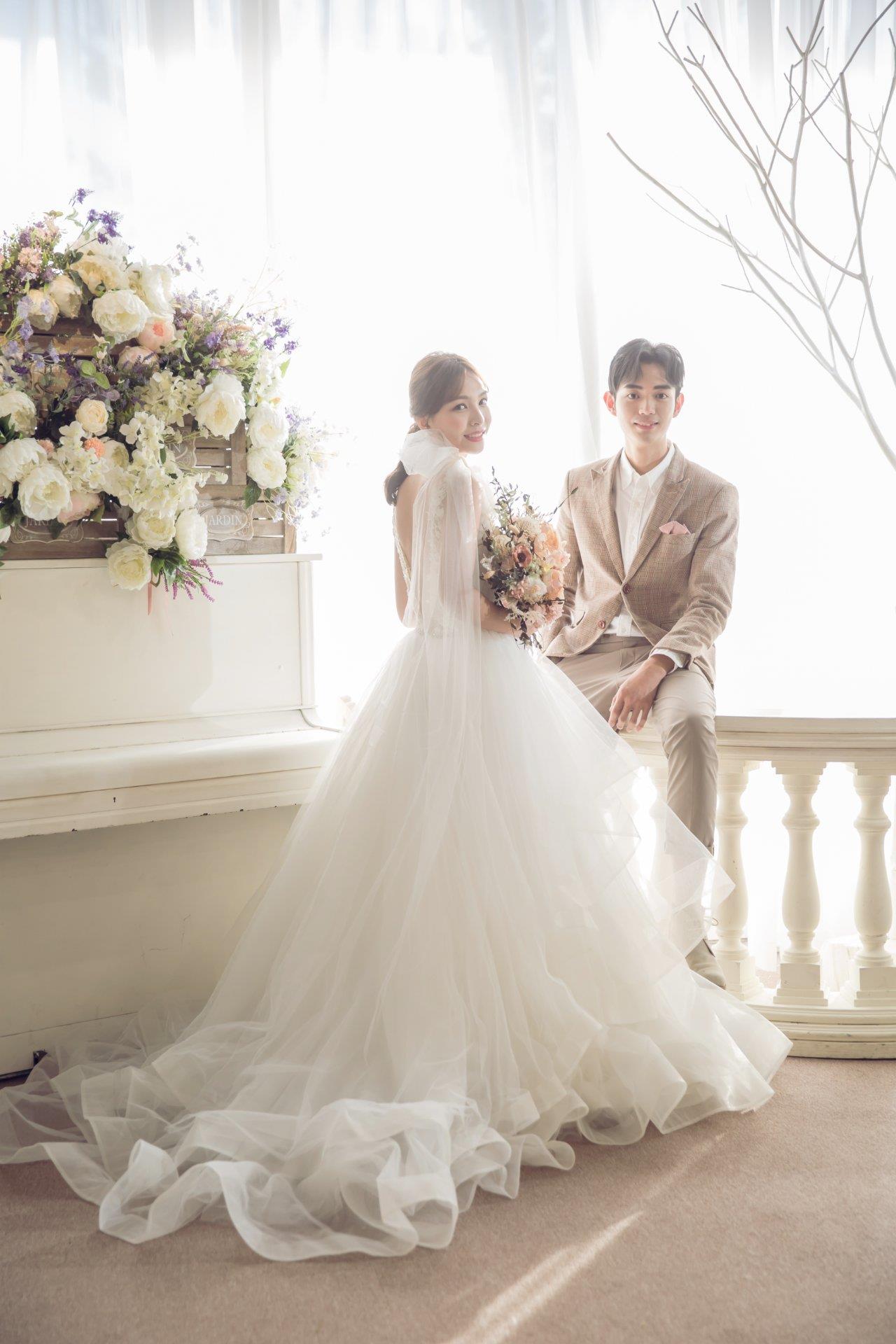 0-QH6A2857-透光白鋼琴