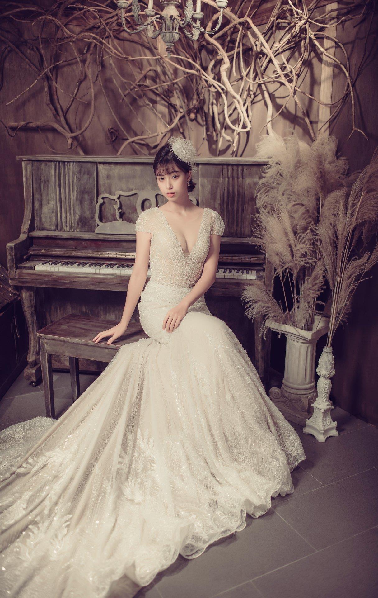 _OLA8377-1-枯樹老鋼琴