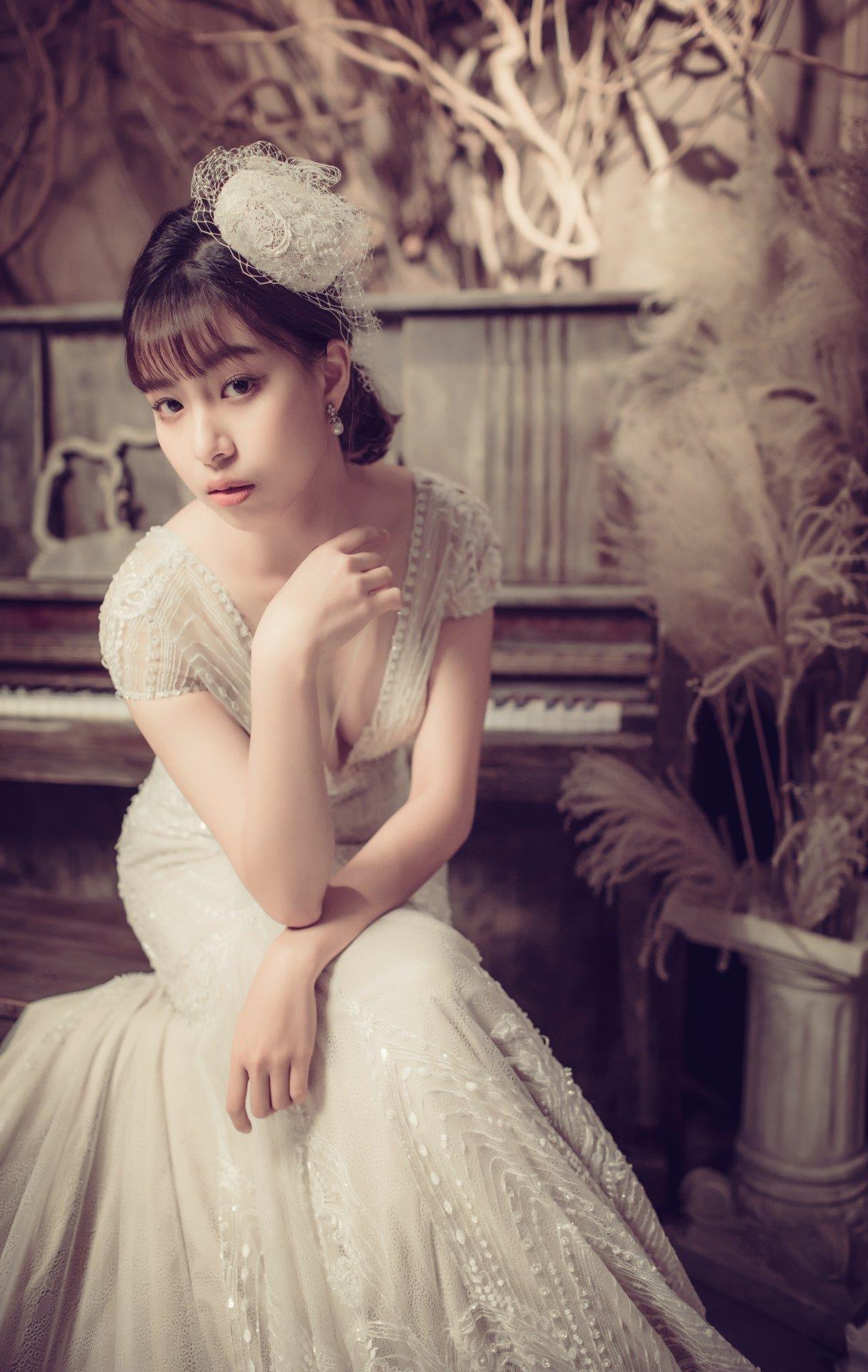 _OLA8382-1-枯樹老鋼琴