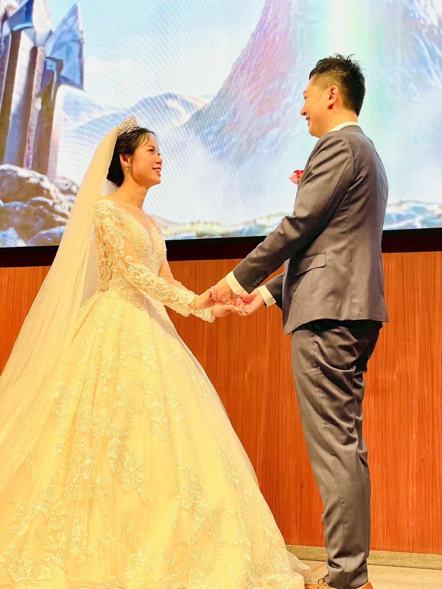 LINE_ALBUM_2025517遠東香格里拉陳冠昕＆蔡旻諭_250528_40-20250517💎一起創造美好回憶💎冠昕❤️旻諭