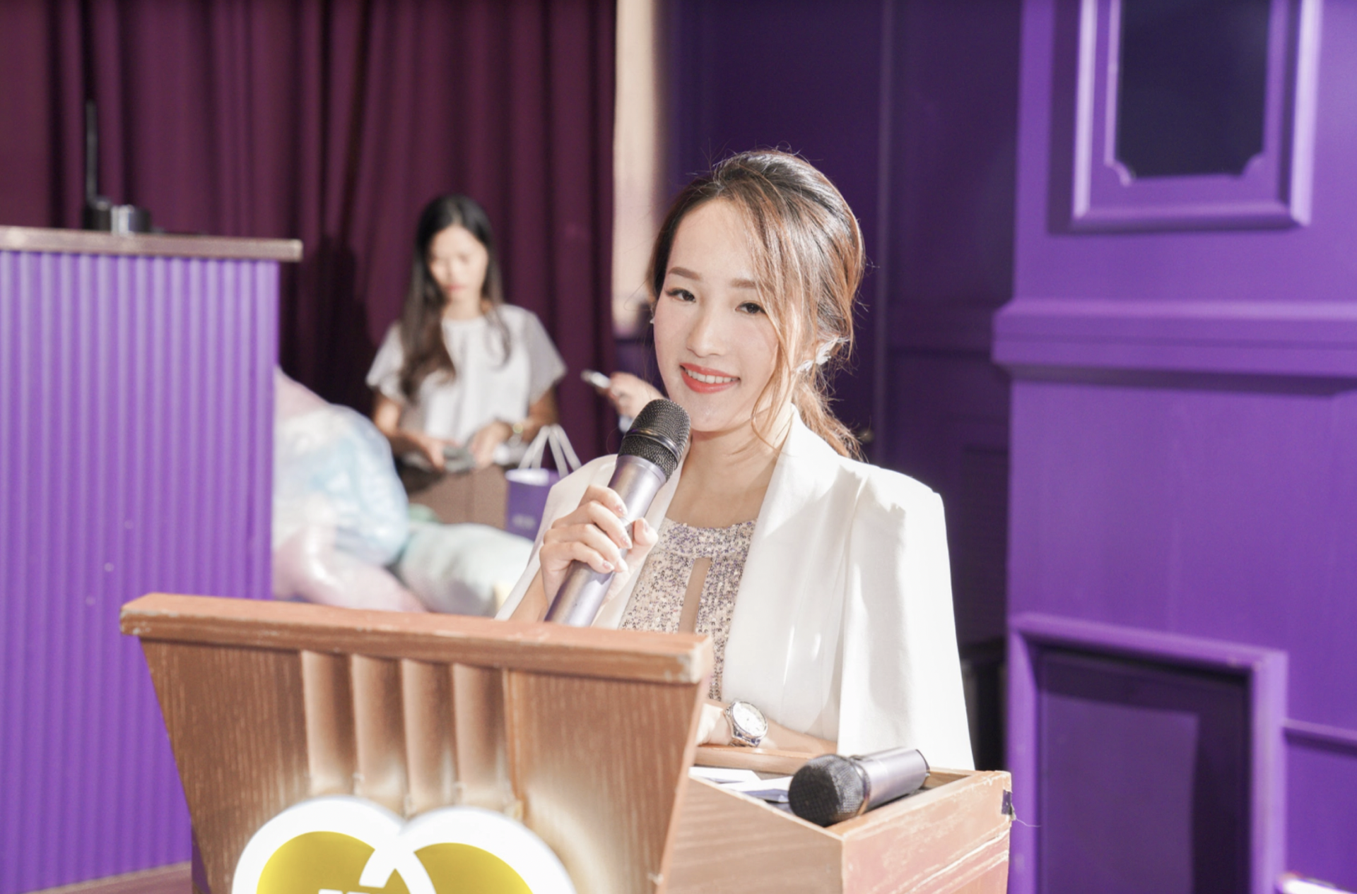 婚禮主持人Verna 唯娜