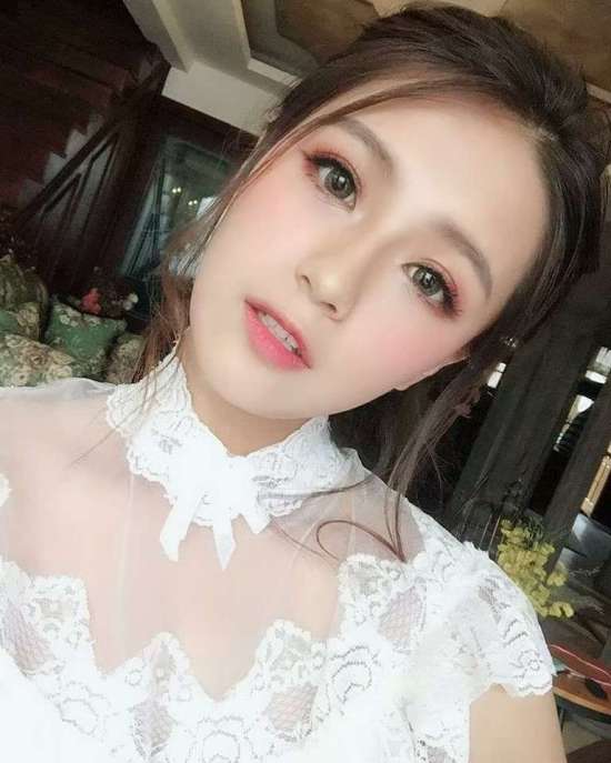 台北新秘推薦-花花